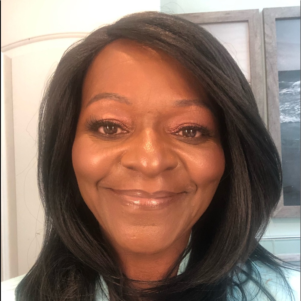Meet your Posher, Darlene